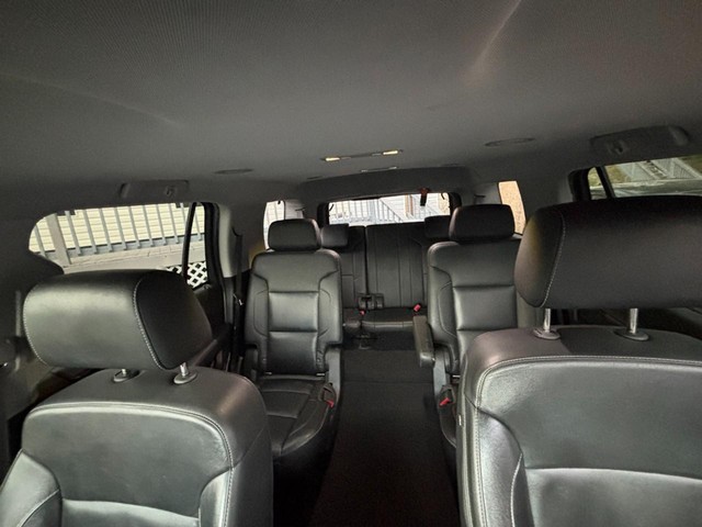 2019 Chevrolet Tahoe LT image 06