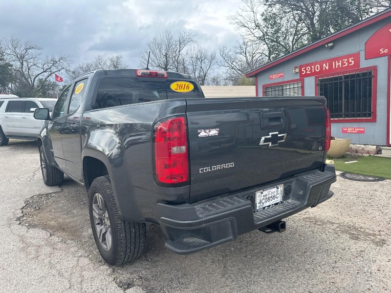 Chevrolet Colorado Vehicle Image 03
