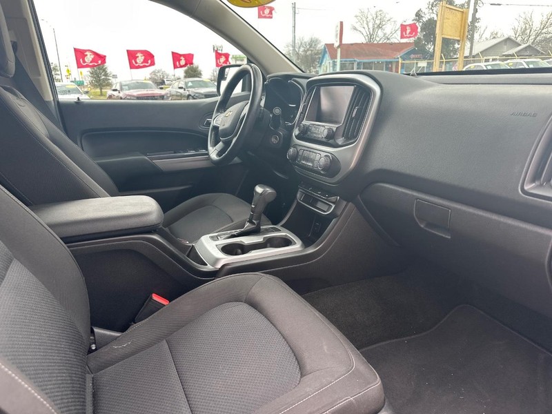 Chevrolet Colorado Vehicle Image 08