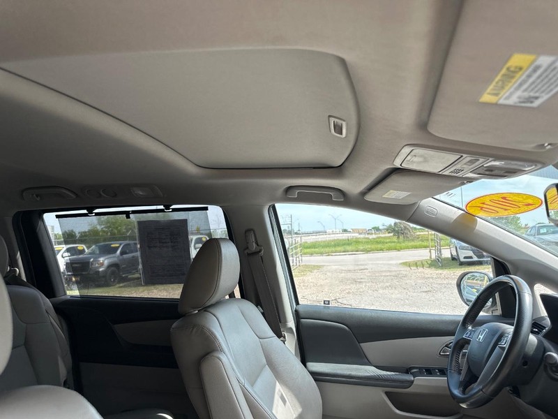 Honda Odyssey Vehicle Image 09