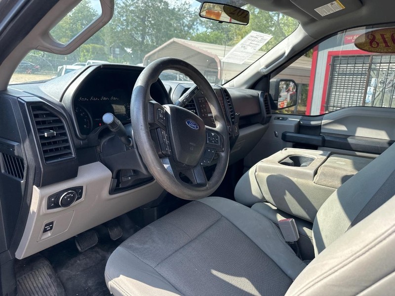 Ford F-150 Vehicle Image 10