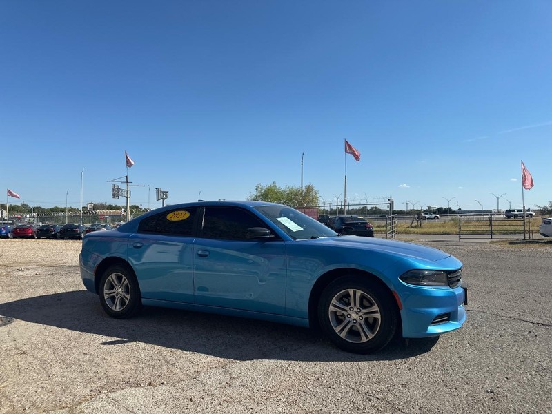 Dodge Charger Vehicle Full-screen Gallery Image 06