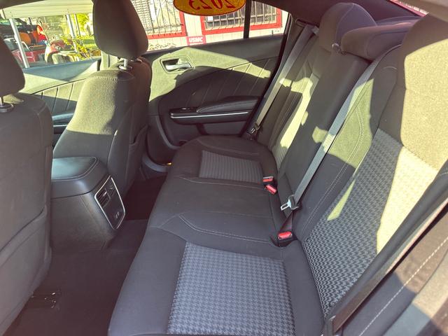 Dodge Charger Vehicle Image 09