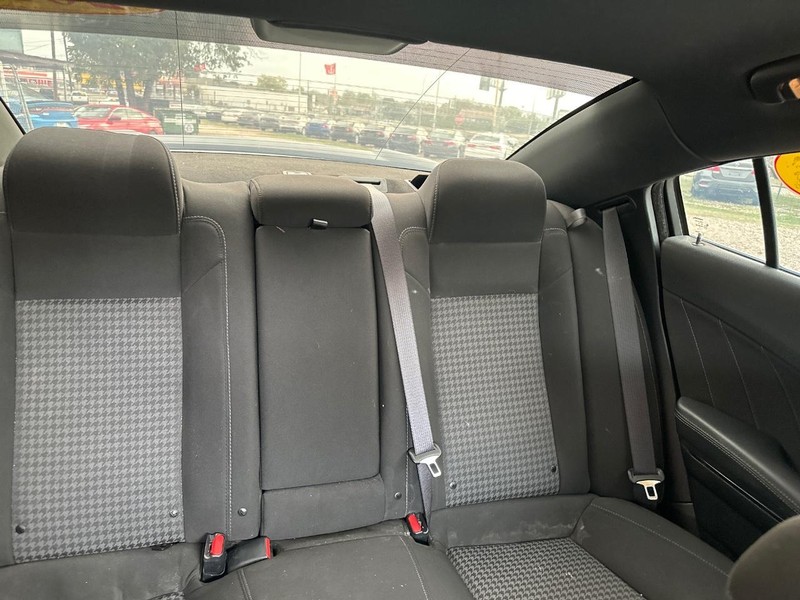 Dodge Charger Vehicle Image 09