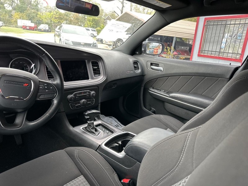 Dodge Charger Vehicle Image 08