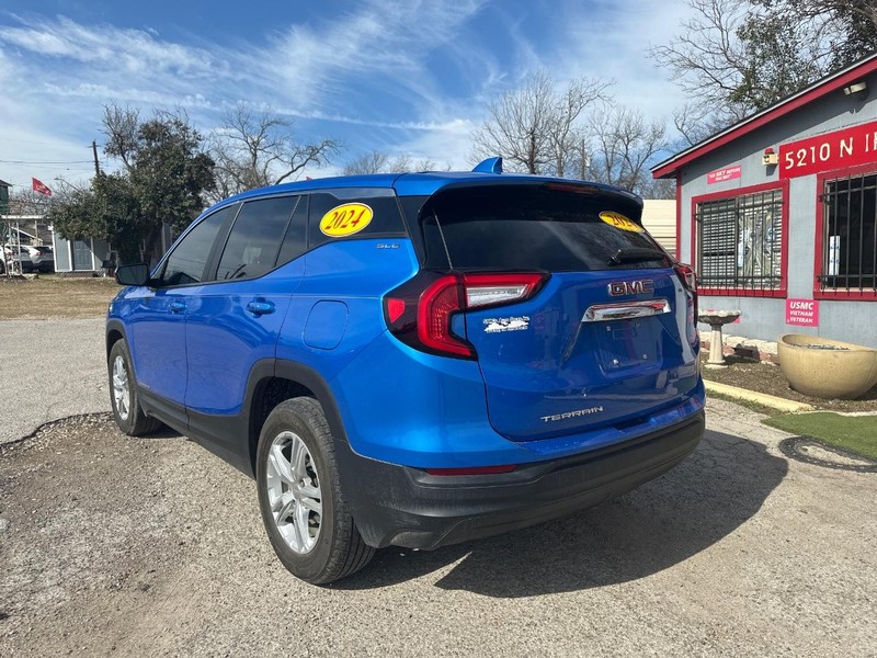 GMC Terrain Vehicle Image 06