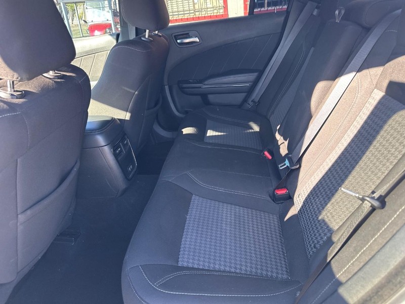 Dodge Charger Vehicle Image 08