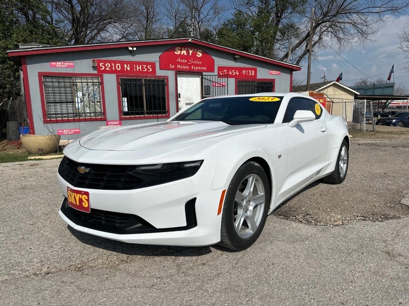 Chevrolet Camaro Vehicle Full-screen Gallery Image 01