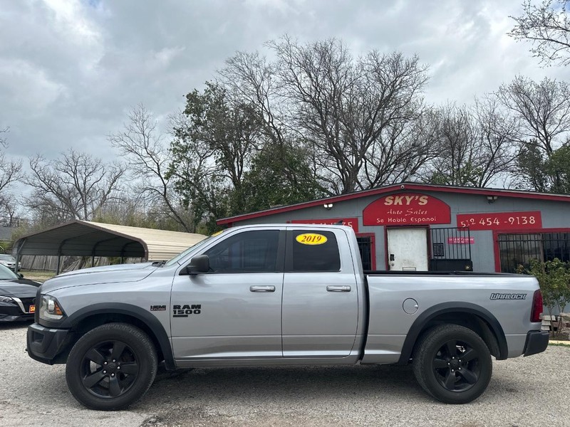 Ram 1500 Classic Vehicle Image 02