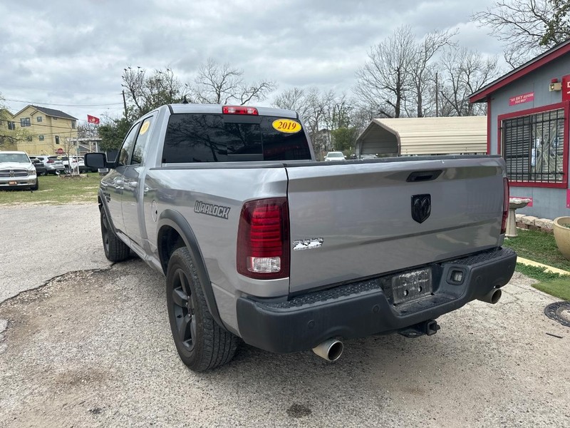 Ram 1500 Classic Vehicle Image 04