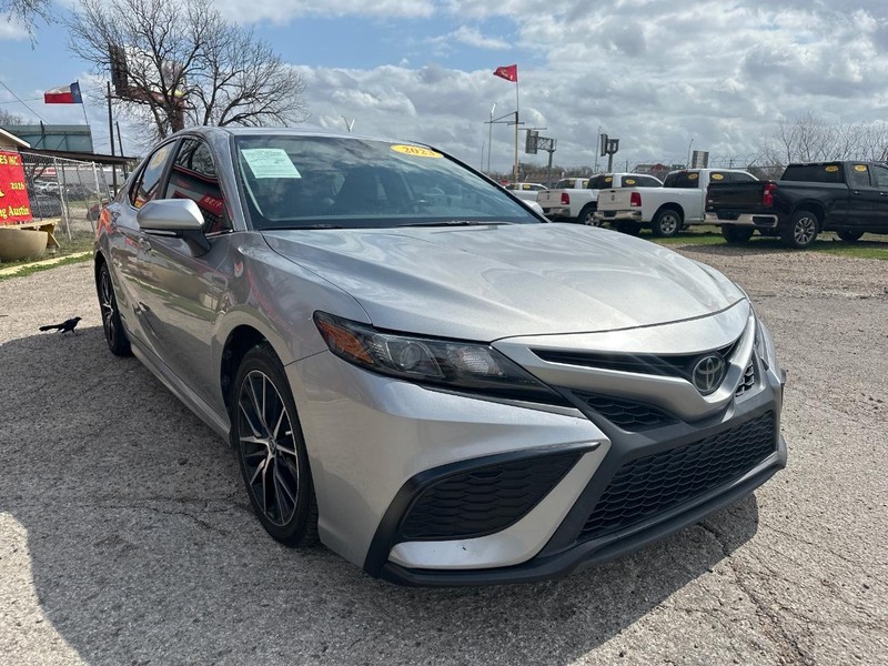 Toyota Camry Vehicle Image 06