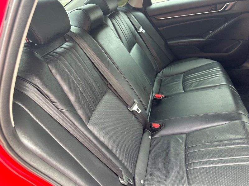 Honda Accord Sedan Vehicle Image 07