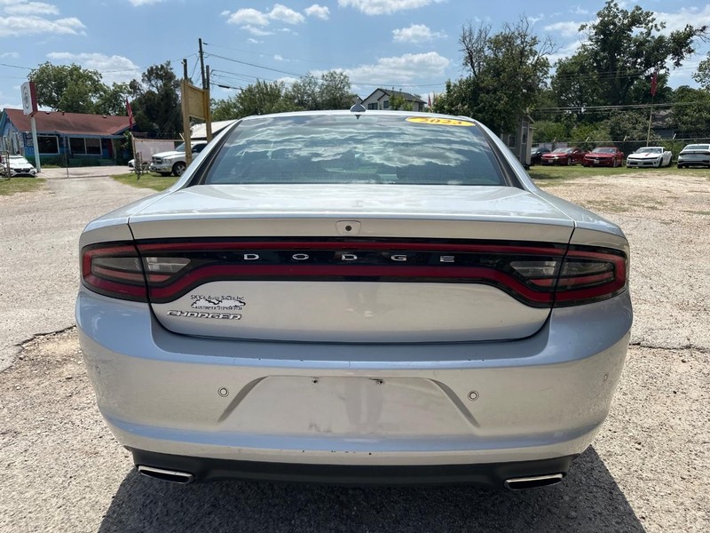 Dodge Charger Vehicle Image 06