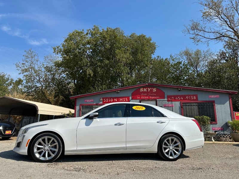 Cadillac CTS Sedan Vehicle Image 07