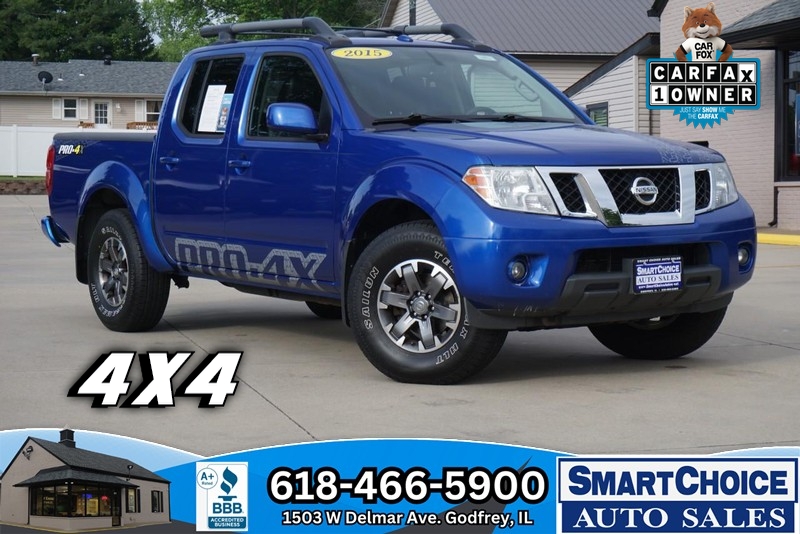 The 2015 Nissan Frontier PRO-4X photos
