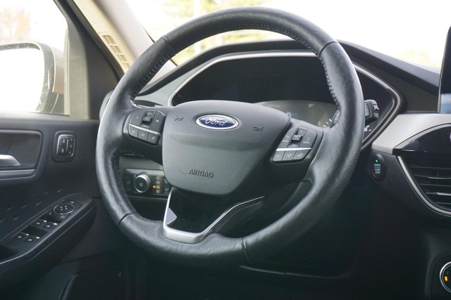 2020 Ford Escape SEL AWD image 25