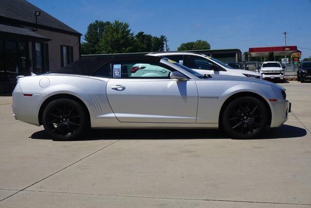 2013 Chevrolet Camaro LT image 02