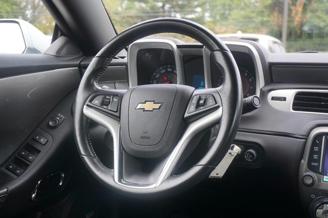 2013 Chevrolet Camaro LT image 30