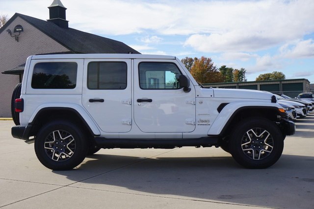 2024 Jeep Wrangler Sahara 4 Door 4x4 image 02