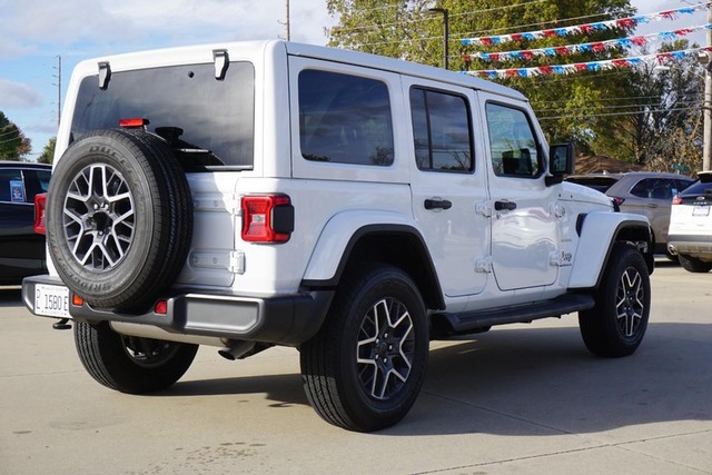 2024 Jeep Wrangler Sahara 4 Door 4x4 image 03