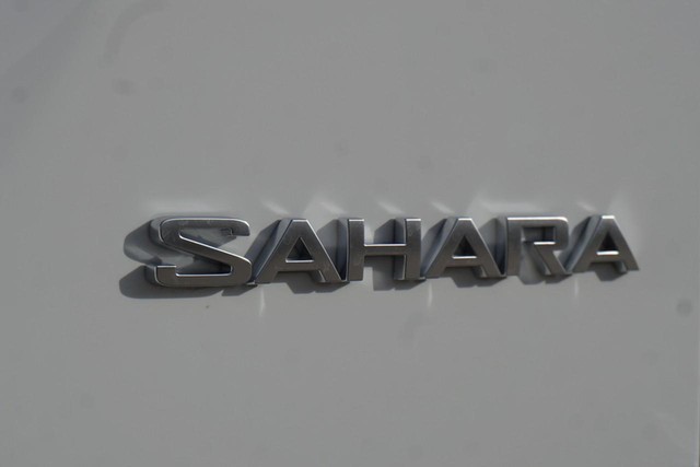 2024 Jeep Wrangler Sahara 4 Door 4x4 image 13