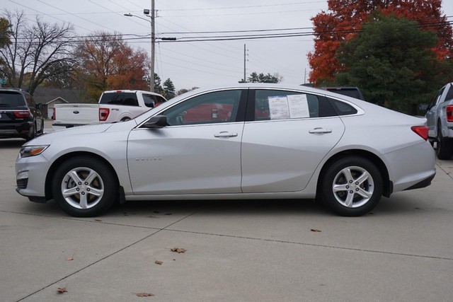 2022 Chevrolet Malibu LS image 06