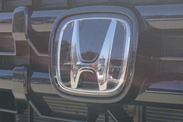 2024 Honda Ridgeline Black Edition image 11