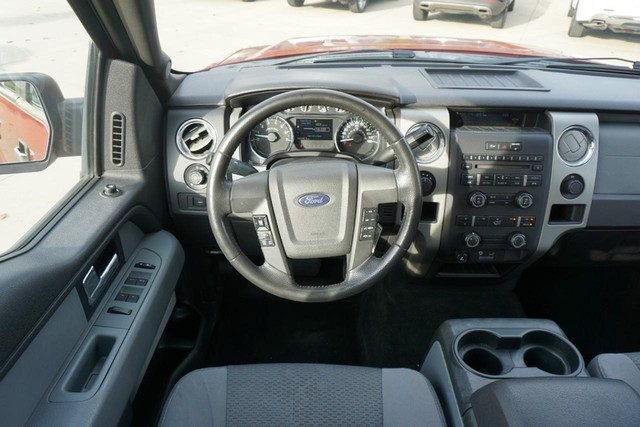 2012 Ford F-150 4WD XLT SuperCrew image 31