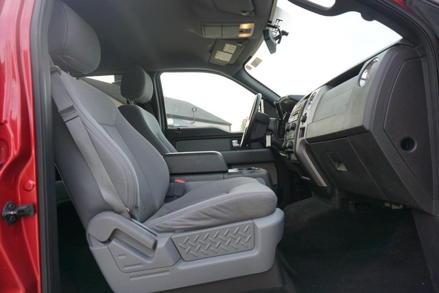 2012 Ford F-150 4WD XLT SuperCrew image 39