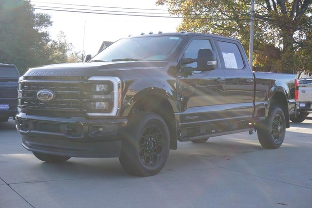 2023 Ford Super Duty F-250 SRW 4WD Lariat Crew Cab image 07