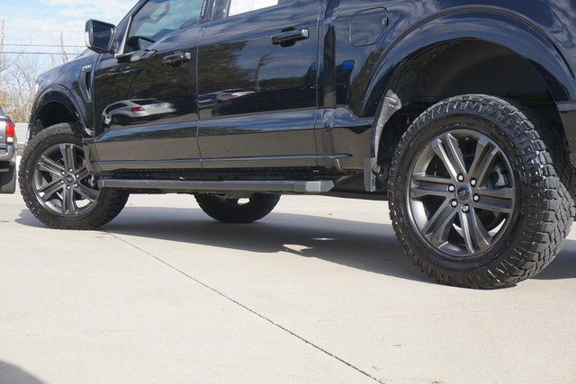 2022 Ford F-150 4WD XLT SuperCrew image 20