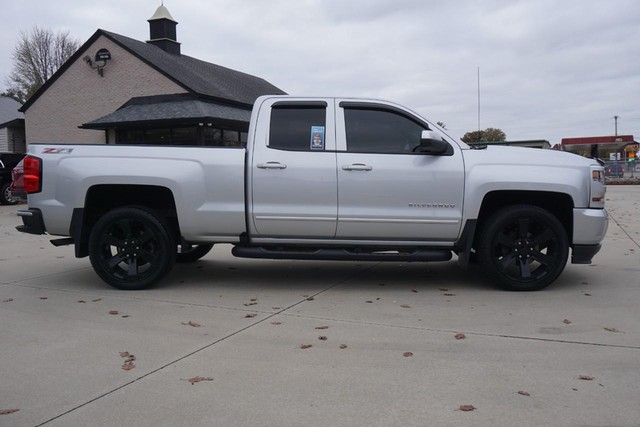 2016 Chevrolet Silverado 1500 4WD LT w/2LT Double Cab image 02