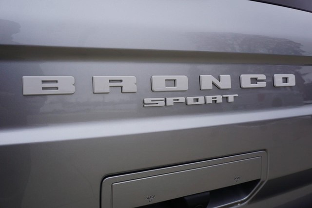 2023 Ford Bronco Sport Outer Banks 4WD image 15