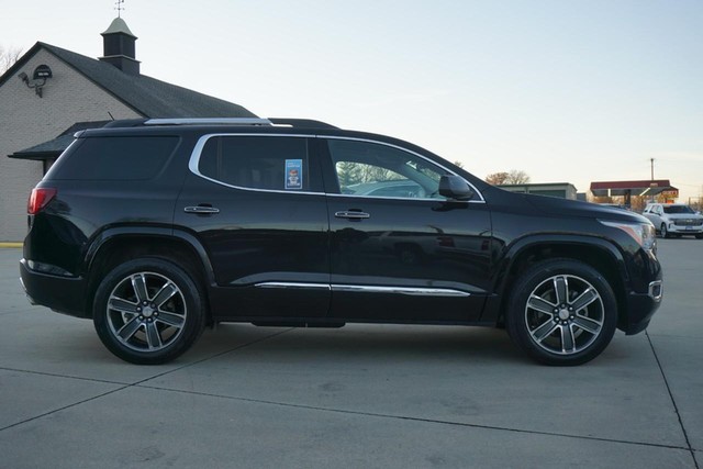 2019 GMC Acadia Denali AWD image 02