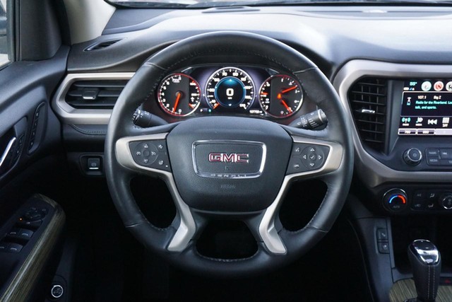 2019 GMC Acadia Denali AWD image 31