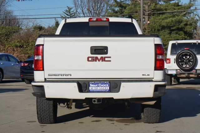 2018 GMC Sierra 1500 4WD SLE Crew Cab image 04