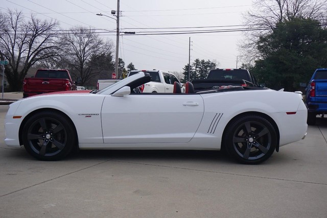 2011 Chevrolet Camaro 2SS Convertible image 13