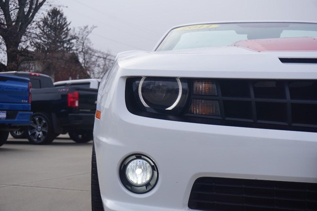 2011 Chevrolet Camaro 2SS Convertible image 15