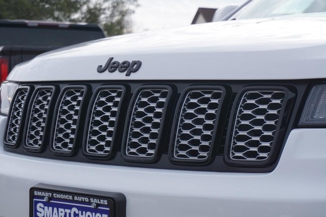 2020 Jeep Grand Cherokee Altitude 4WD image 11