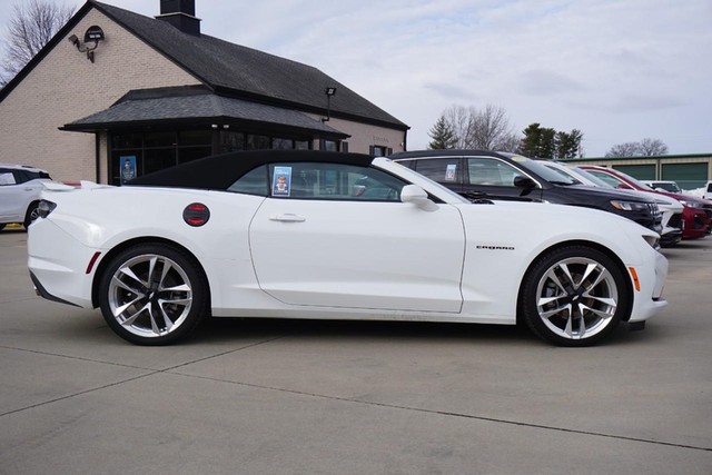 2020 Chevrolet Camaro 3LT Convertible image 02