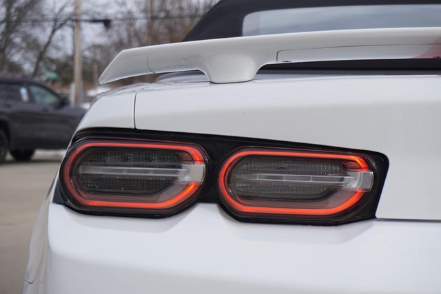 2020 Chevrolet Camaro 3LT Convertible image 26