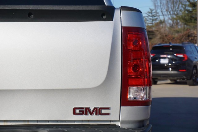 2012 GMC Sierra 1500 4WD SLE Crew Cab image 13