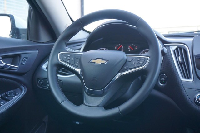 2023 Chevrolet Malibu LT image 22