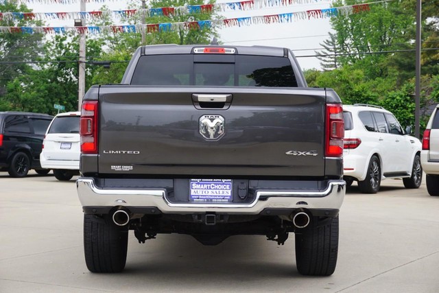 2019 Ram 1500 4WD Limited Crew Cab image 04