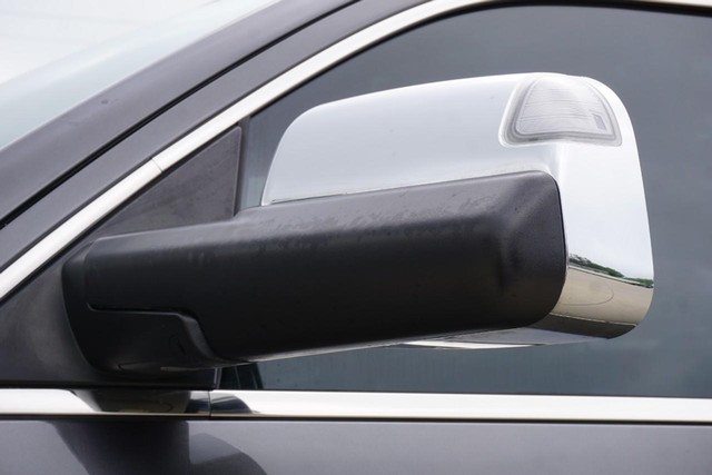 2019 Ram 1500 4WD Limited Crew Cab image 13