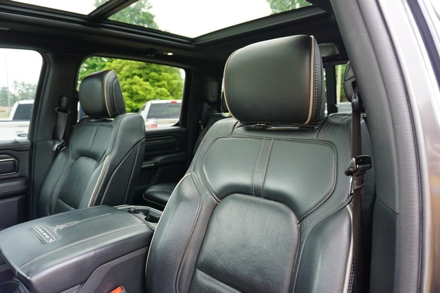 2019 Ram 1500 4WD Limited Crew Cab image 30