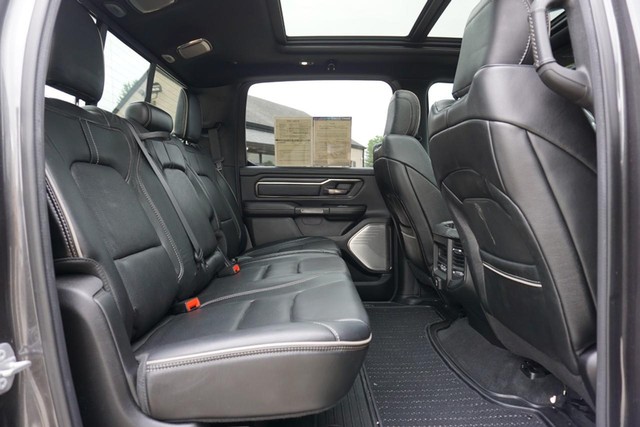 2019 Ram 1500 4WD Limited Crew Cab image 33