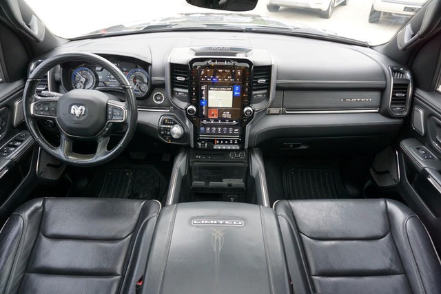 2019 Ram 1500 4WD Limited Crew Cab image 38