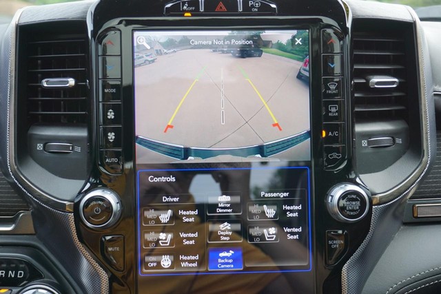 2019 Ram 1500 4WD Limited Crew Cab image 58