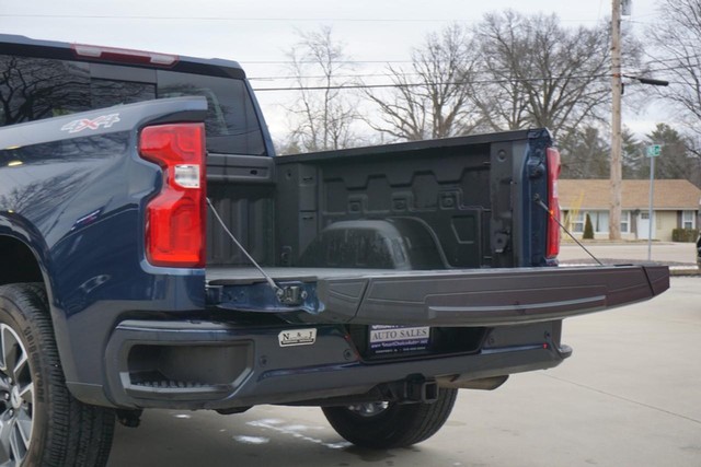 2023 Chevrolet Silverado 1500 4WD RST Crew Cab image 24